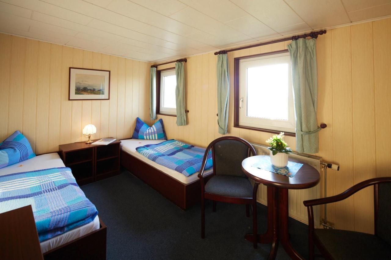 Hotelschiff Stinne Wustrow  Eksteriør billede